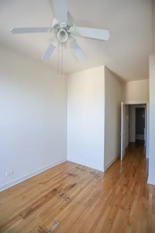 $2,300 | 703 West Willow Street, Unit 2B, Chicago, IL 60614