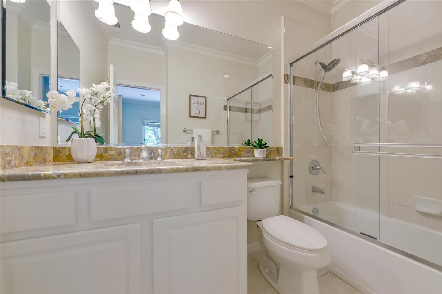 2215 Raspberry Lane Mountain View, CA 94043 - Photo 31 of 34 Gallery Image 31