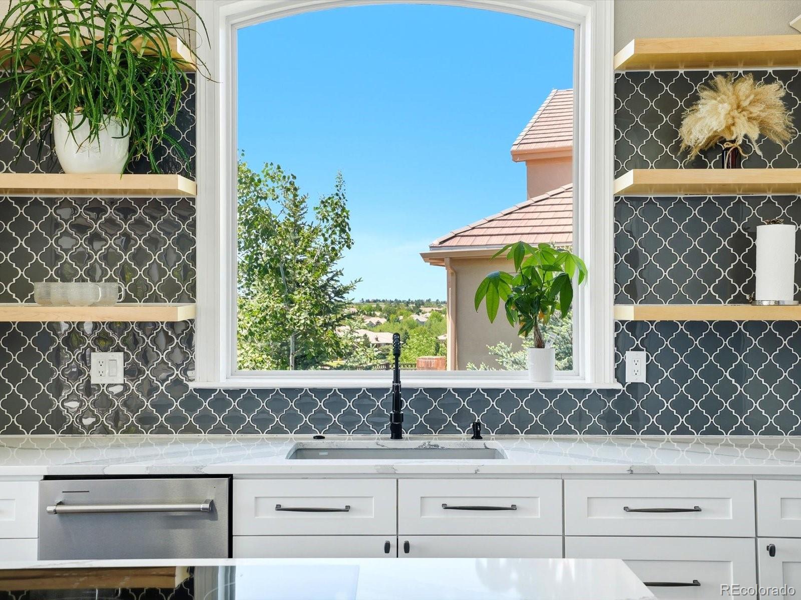 6536 South Riviera Way Aurora, CO 80016 - Photo 14 of 50