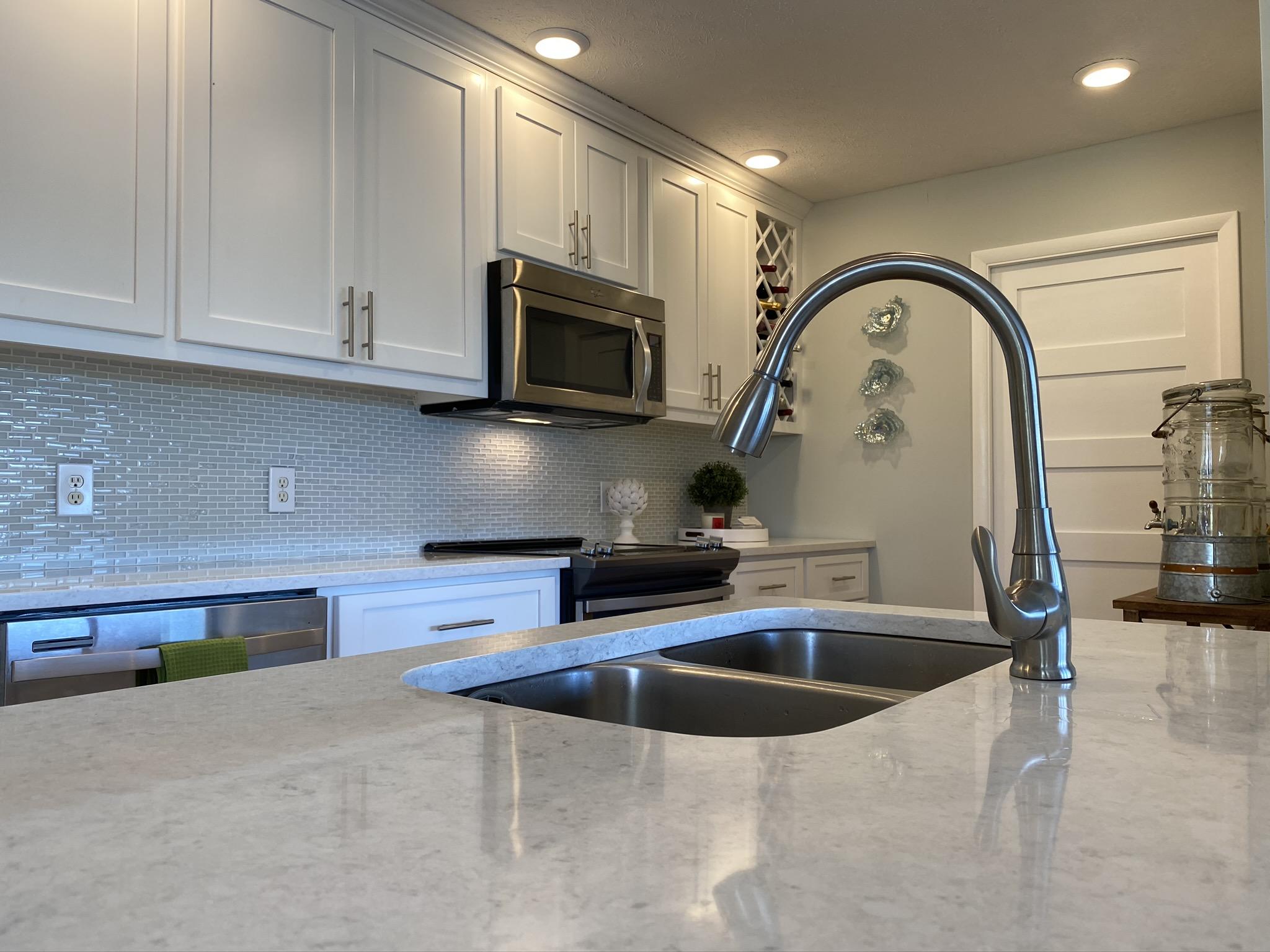 1316 Sable Road Spring City, TN 37381 - Photo 11 of 34 Kitchen island