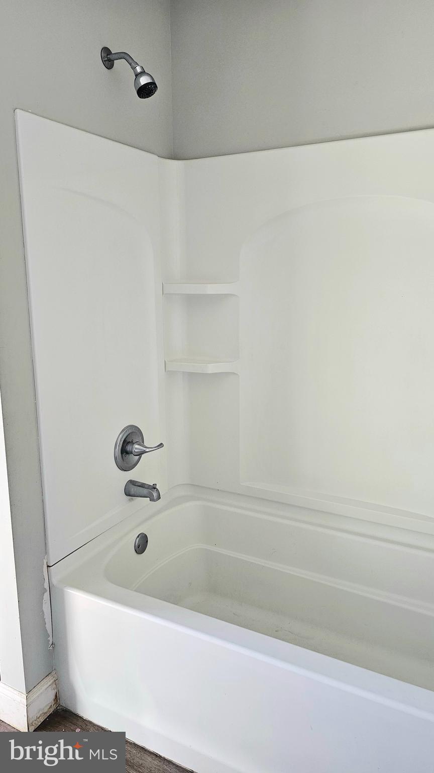 332 Perry Street Columbia, PA 17512 - Photo 15 of 31 a bathroom with a bathtub