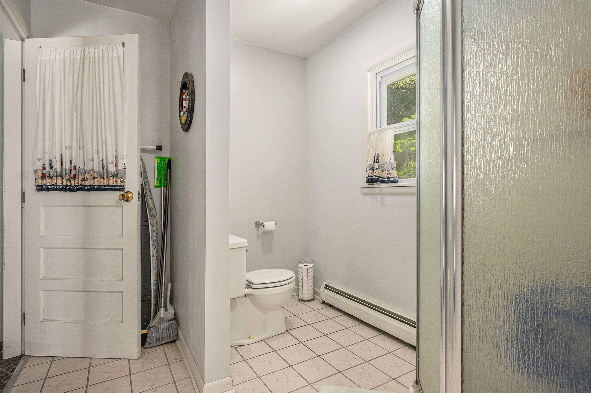 5291 West Angling Road Ludington, MI 49431 - Photo 19 of 37 bathroom