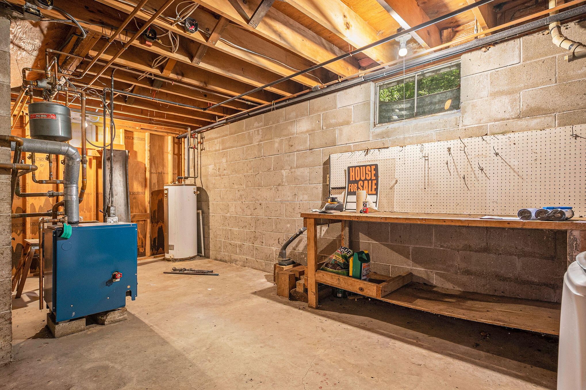 5291 West Angling Road Ludington, MI 49431 - Photo 20 of 37 utility room