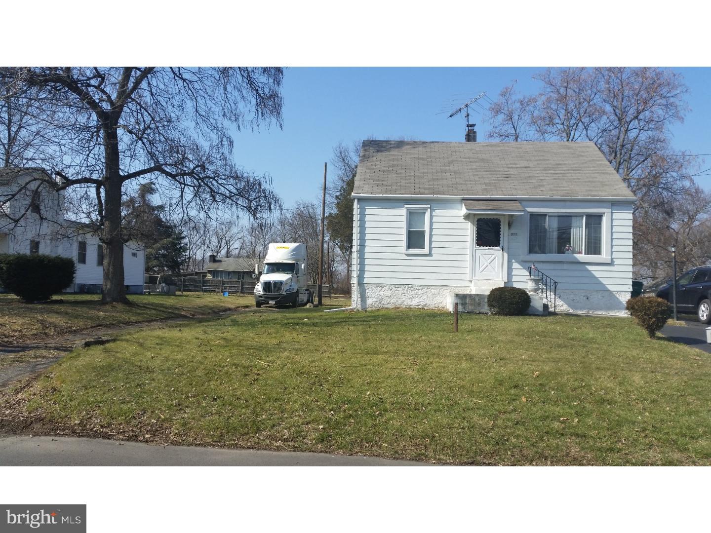 3011 Old Rodgers Road Bristol, PA 19007 - Photo 1 of 10 Exterior Front