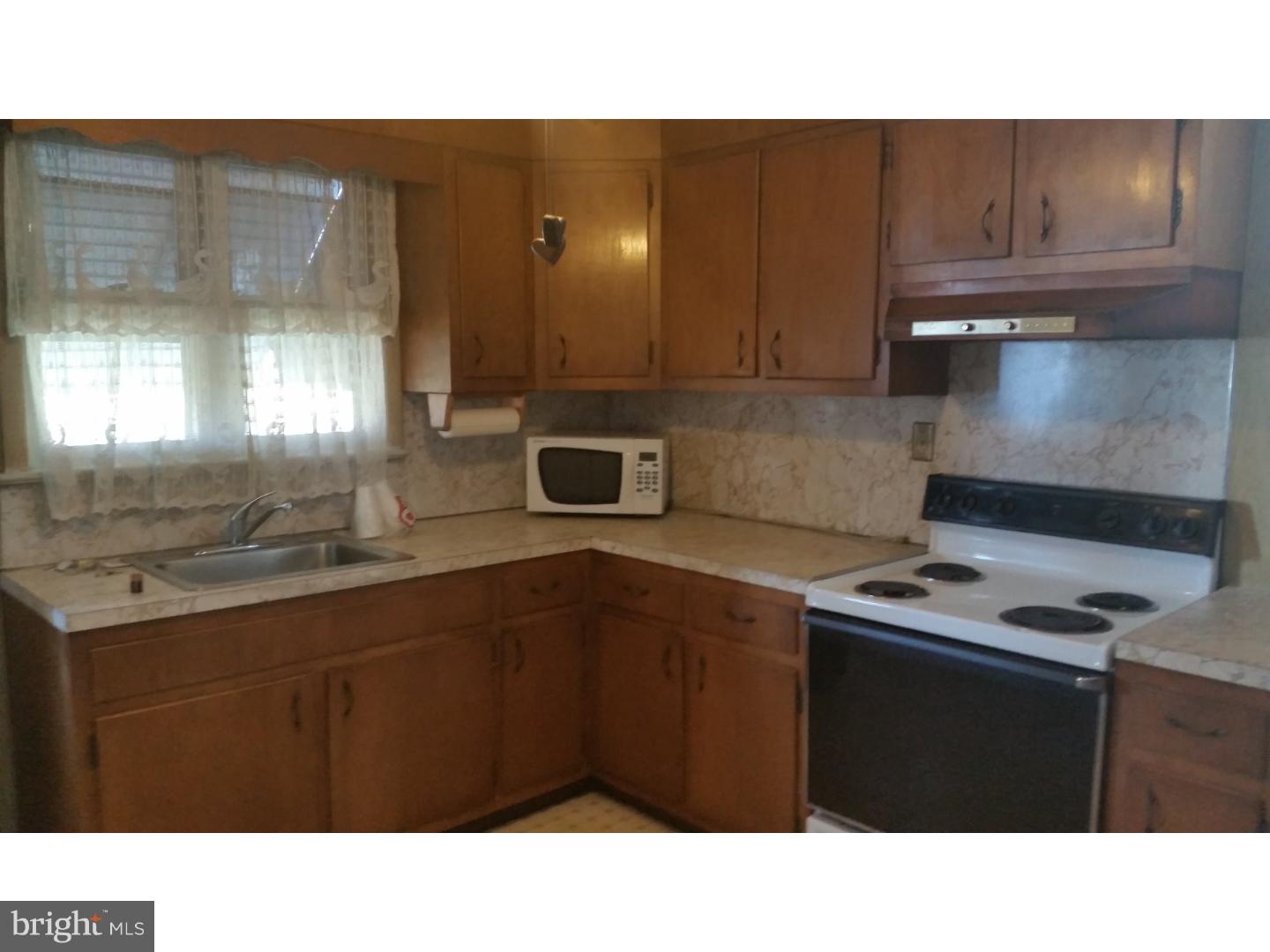 3011 Old Rodgers Road Bristol, PA 19007 - Photo 9 of 10 Kitchen