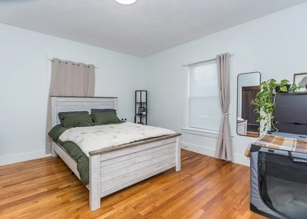 $2,795,000 | 252-254 Crescent Street, Waltham, MA 02453