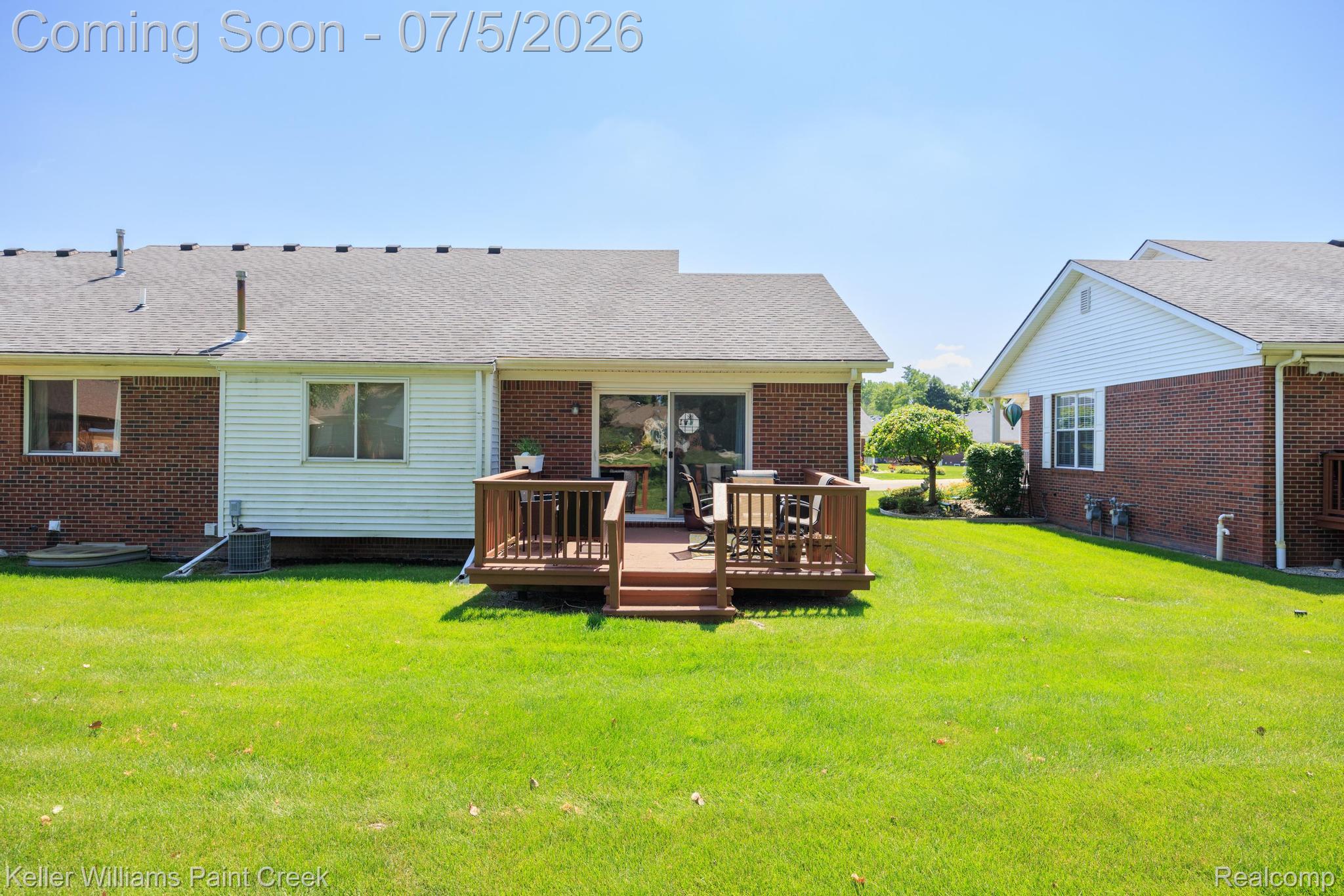 465 Victoria Lane Romeo, MI 48065 - Photo 21 of 25 456 Victoia Ln20.jpg