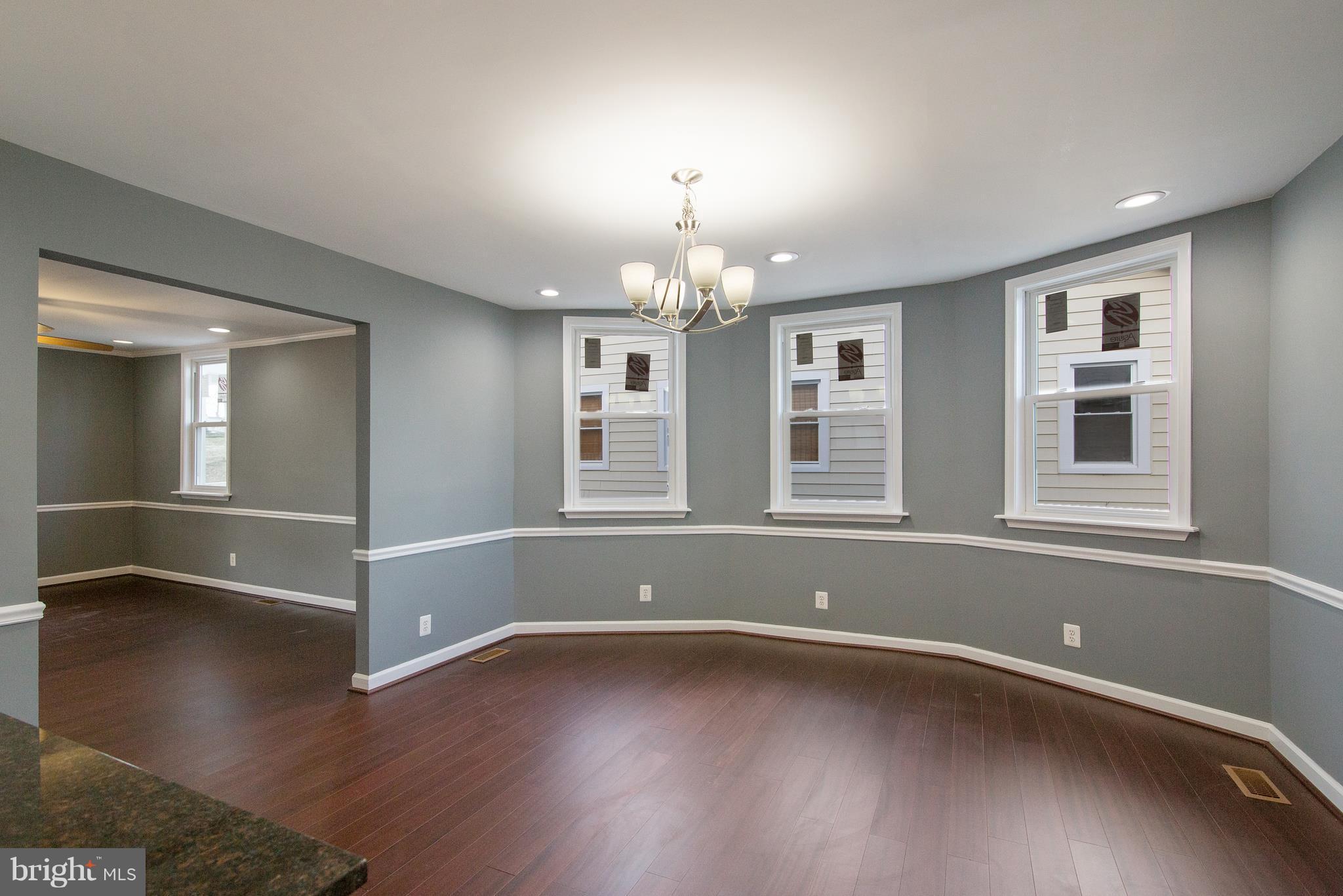 3207 Vickers Road Baltimore, MD 21216 - Photo 12 of 27 Dining Room1