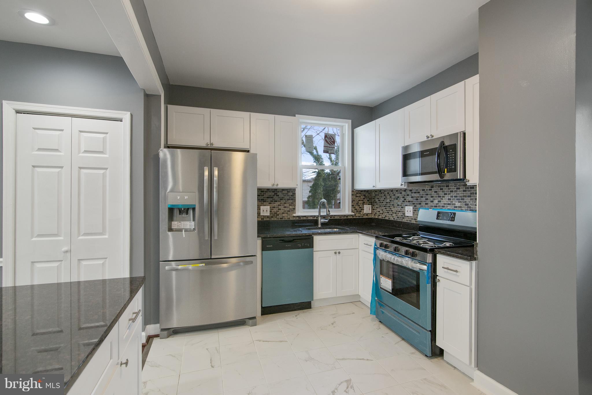 3207 Vickers Road Baltimore, MD 21216 - Photo 15 of 27 Kitchen2