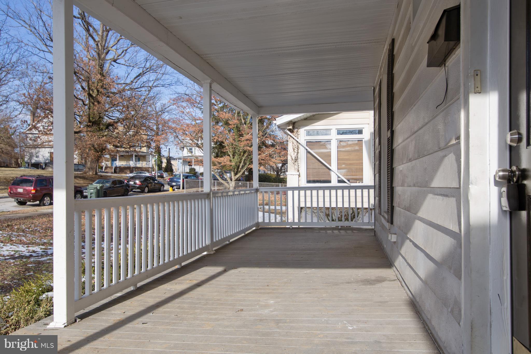 3207 Vickers Road Baltimore, MD 21216 - Photo 3 of 27 Front Porch