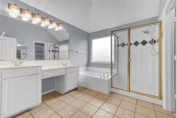 $2,600 | 1970 Garrison Way, Garland, TX 75040