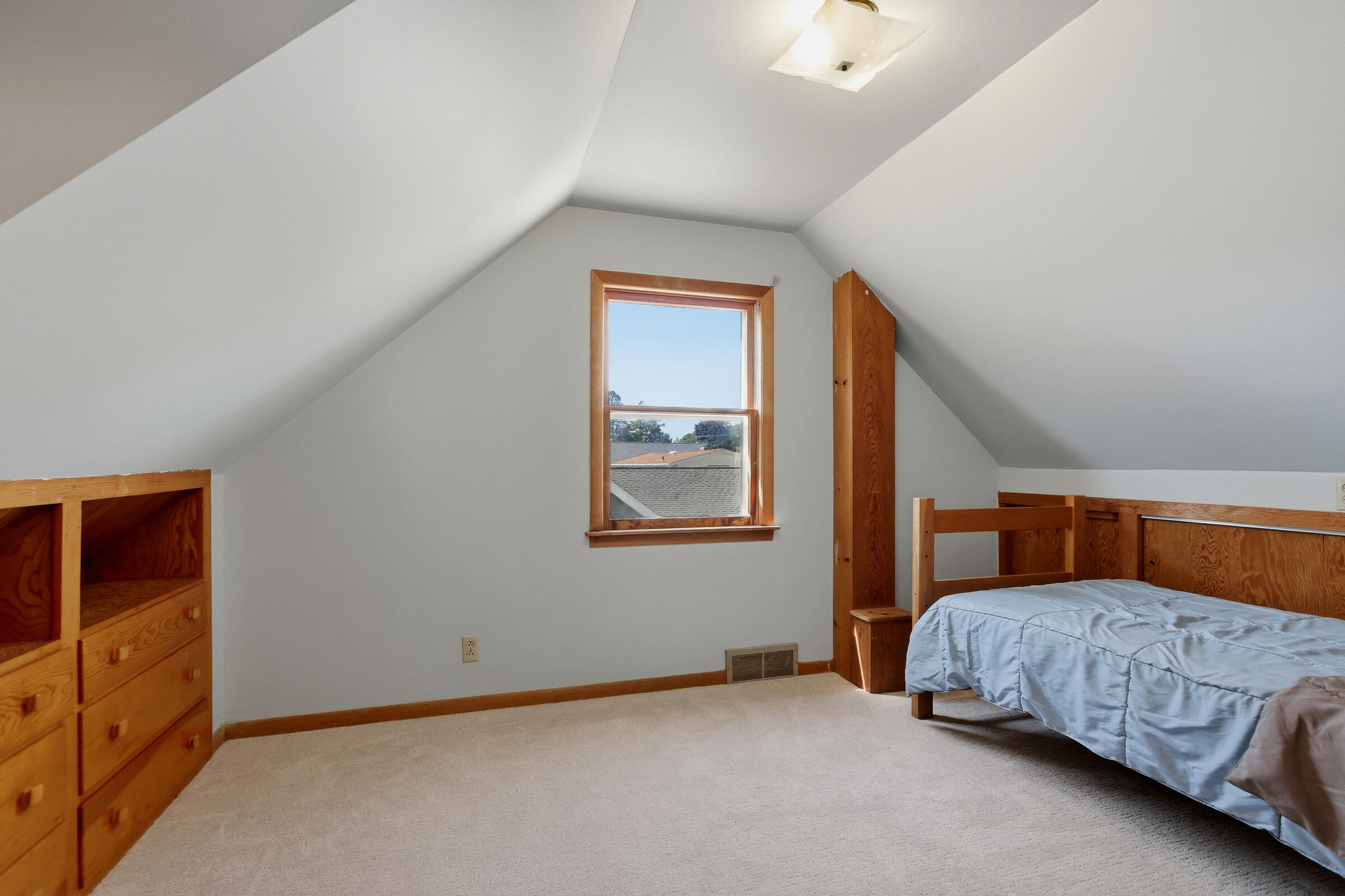 3823 Tannery Road Two Rivers, WI 54241 - Photo 18 of 40 3823TanneryRd-29