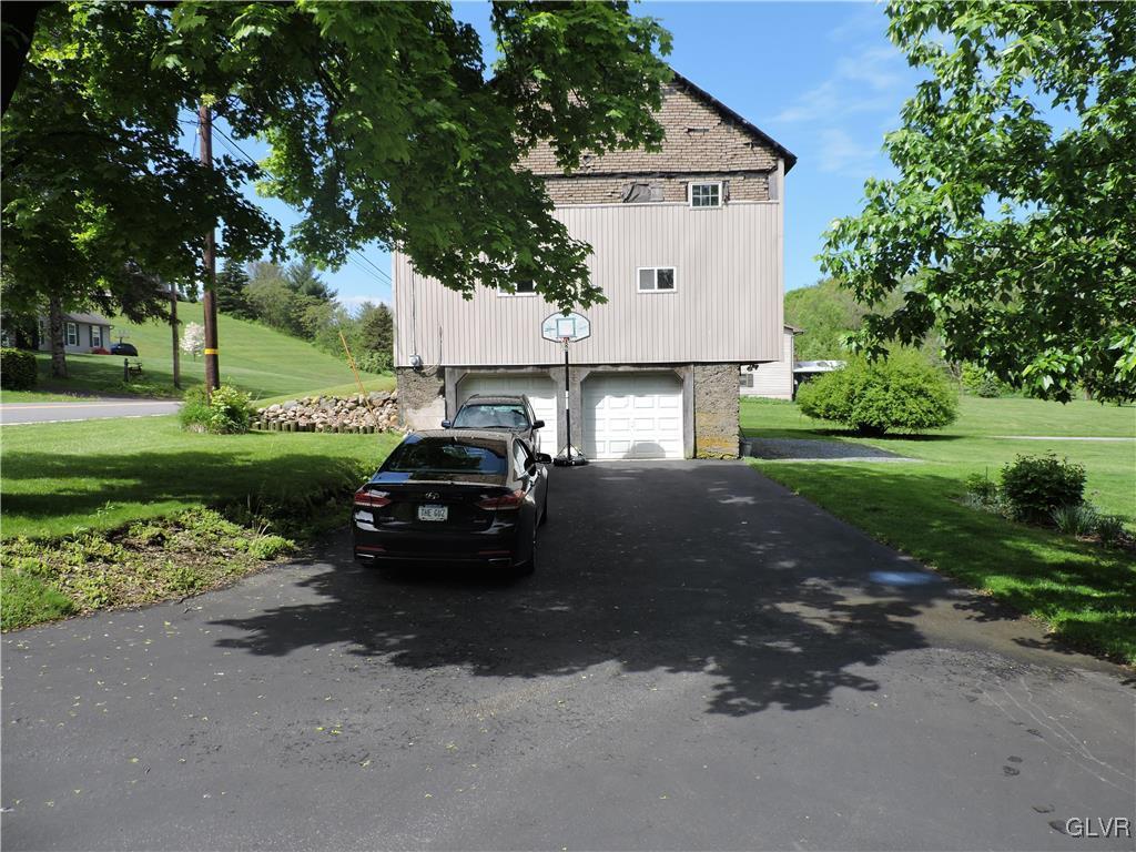 2251 Neffs Laurys Road Slatington, PA 18080 - Photo 8 of 34 Gallery Image 8