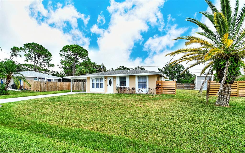 307 Southland Road Venice, FL 34293 - Photo 1 of 56