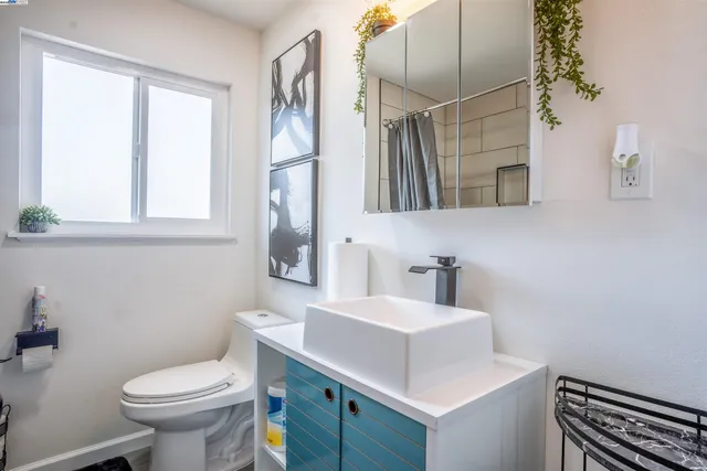 $1,199,000 | 3086 Capp Street, Oakland, CA 94602