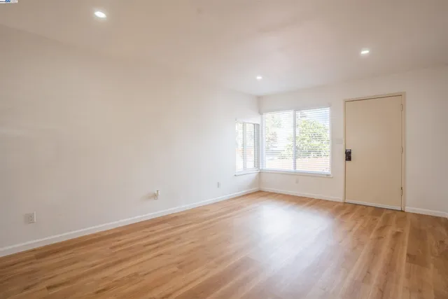 $1,199,000 | 3086 Capp Street, Oakland, CA 94602