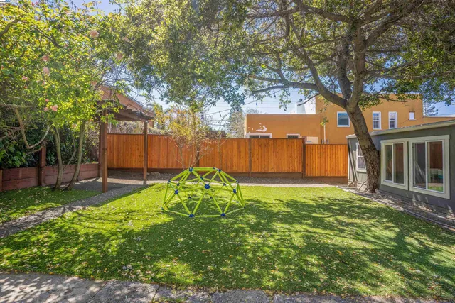 $1,199,000 | 3086 Capp Street, Oakland, CA 94602