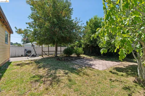 $599,000 | 4400 Sycamore Avenue, Richmond, CA 94804