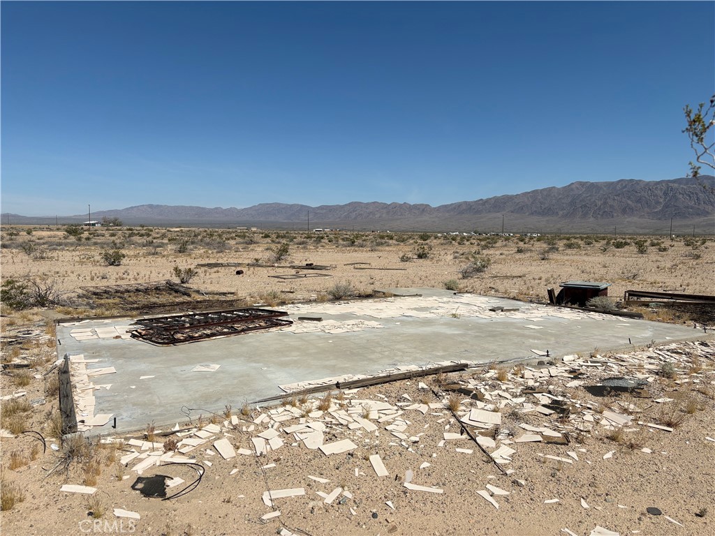 101 Carey Road Twentynine Palms, CA 92277 - Photo 3 of 3