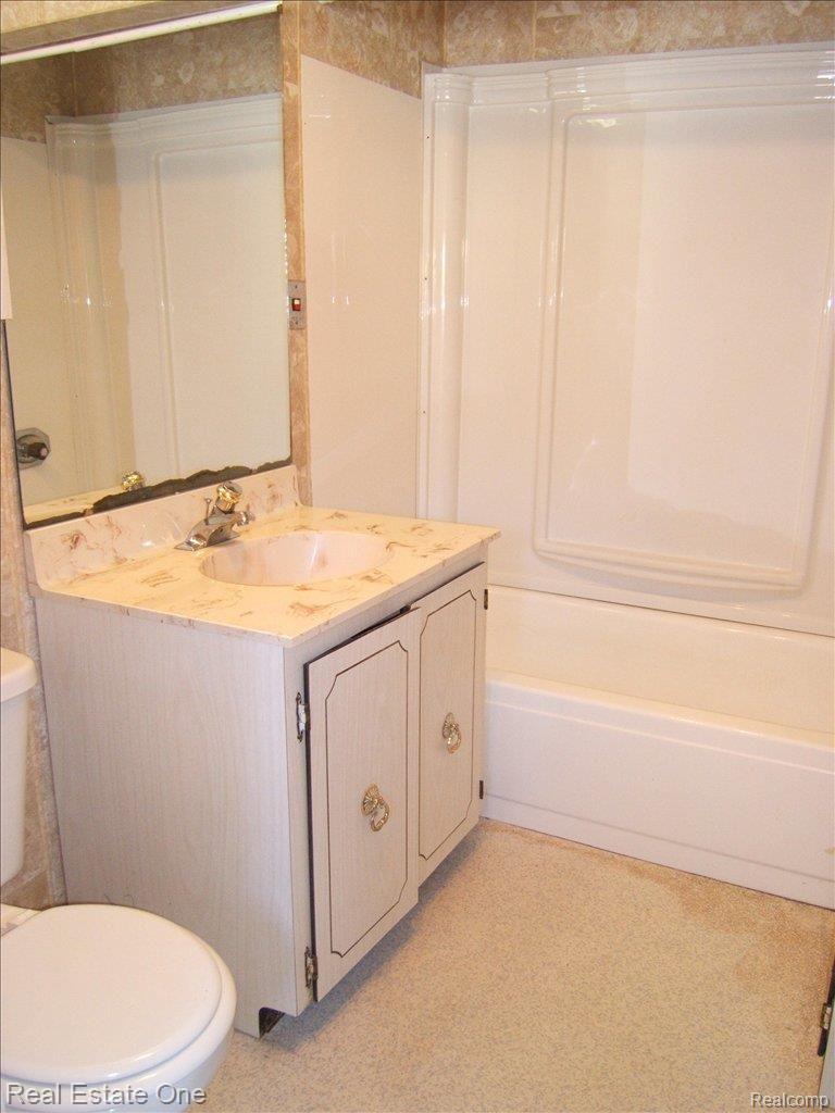 10028 Azalia Road Maybee, MI 48159 - Photo 17 of 25 1stFlrBath