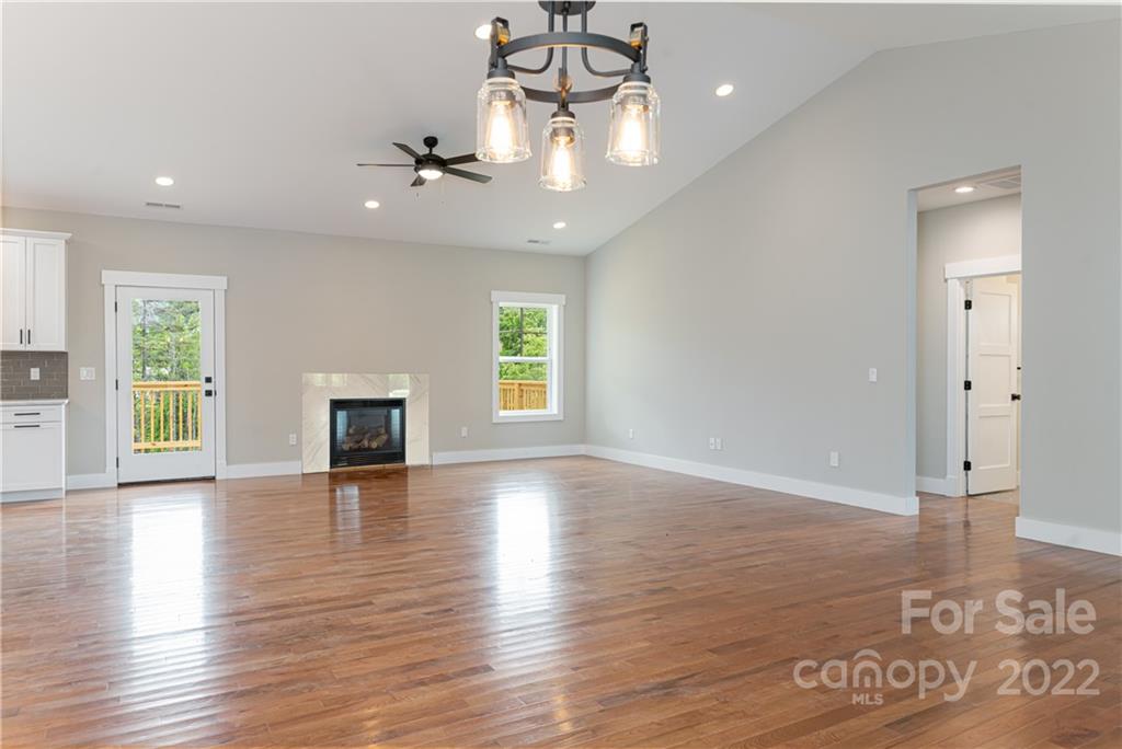 11 Moss Road Weaverville, NC 28787 - Photo 16 of 39 Gallery Image 16