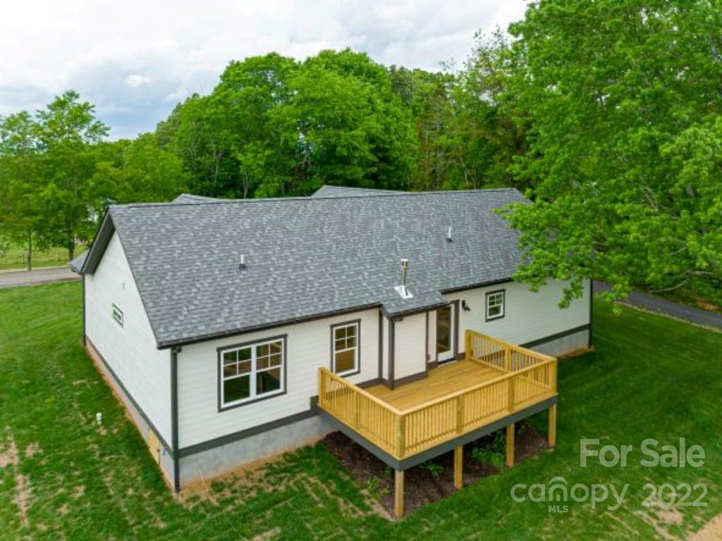 11 Moss Road Weaverville, NC 28787 - Photo 35 of 39 Gallery Image 35