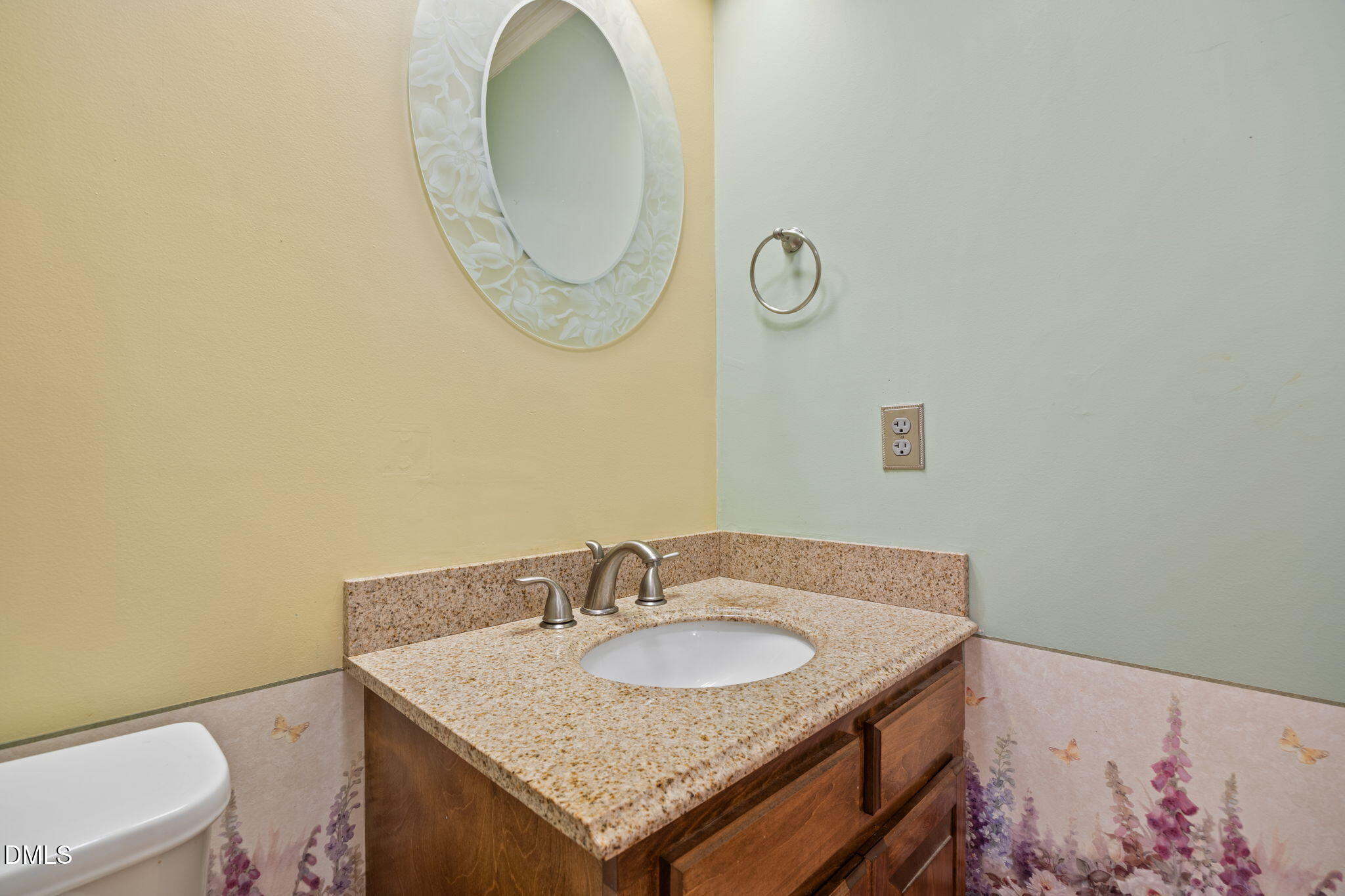 8705 Trailing Cedar Court Raleigh, NC 27613 - Photo 29 of 42 36-web-or-mls-IMG_3741