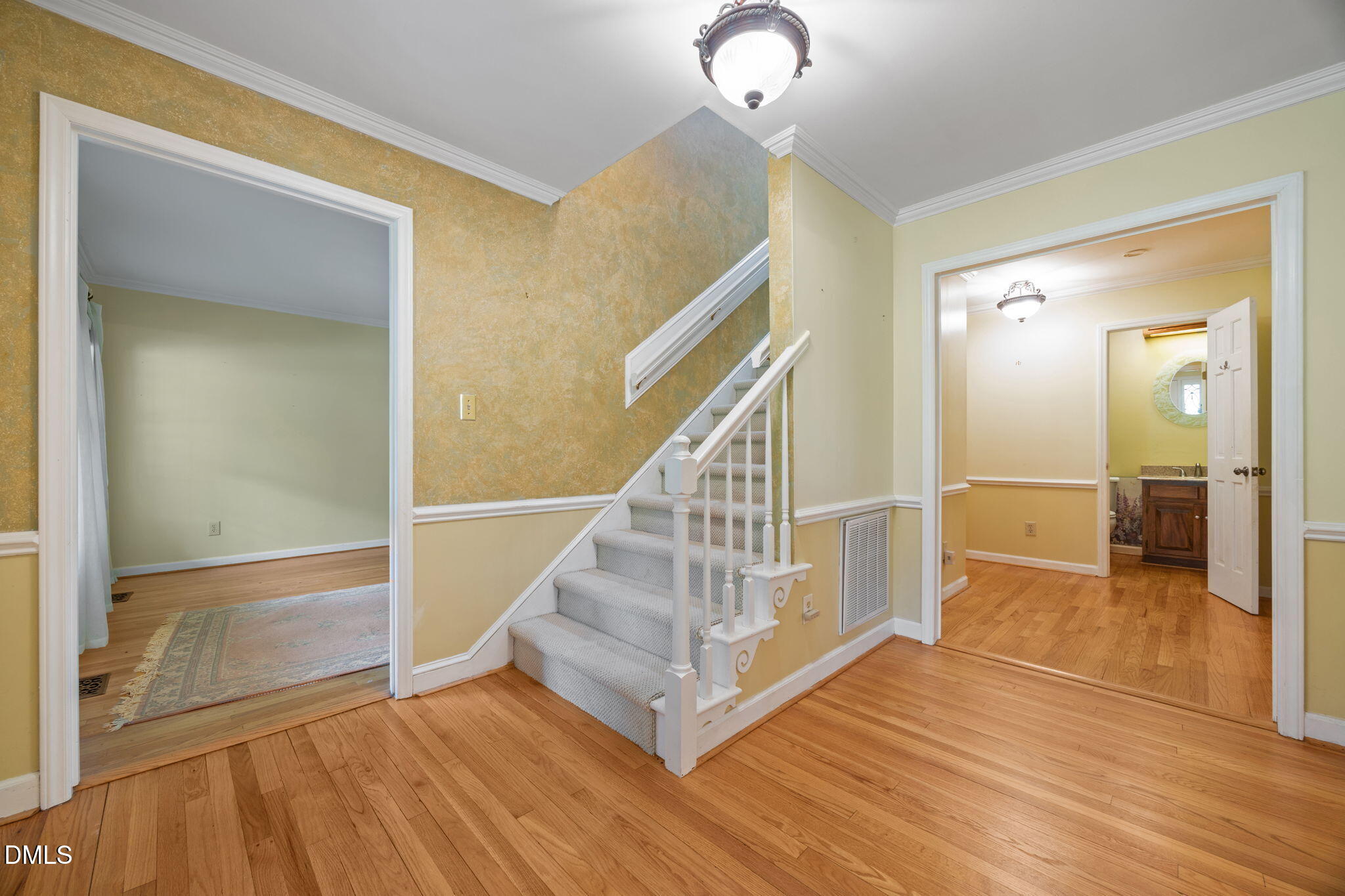 8705 Trailing Cedar Court Raleigh, NC 27613 - Photo 10 of 42 17-web-or-mls-IMG_3684