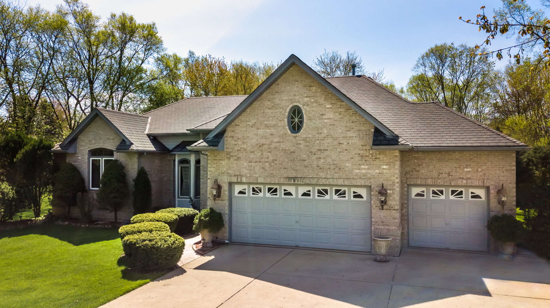 32W651 Oak Lawn Farm Road Wayne, IL 60184 - Photo 1 of 64