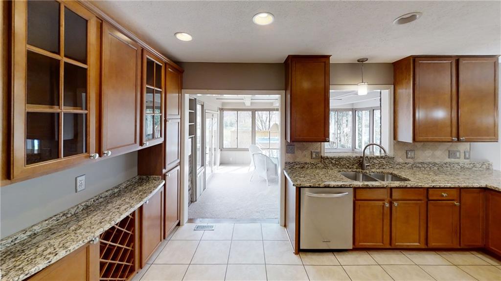 6185 Rucker Road Indianapolis, IN 46220 - Photo 11 of 53