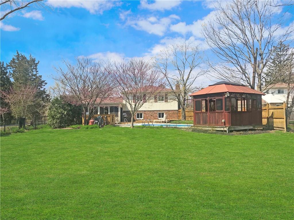 6185 Rucker Road Indianapolis, IN 46220 - Photo 3 of 53