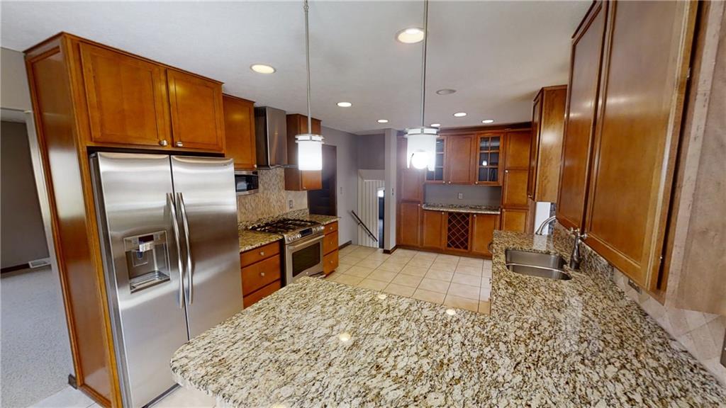 6185 Rucker Road Indianapolis, IN 46220 - Photo 6 of 53