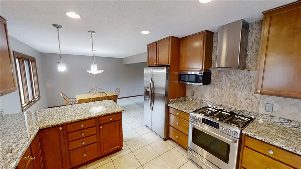 6185 Rucker Road Indianapolis, IN 46220 - Photo 8 of 53