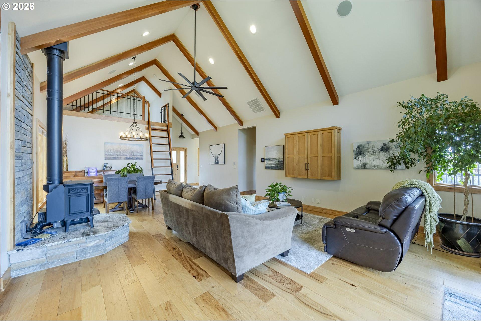 33883 Van Duyn Road Eugene, OR 97408 - Photo 30 of 48 Gallery Image 30