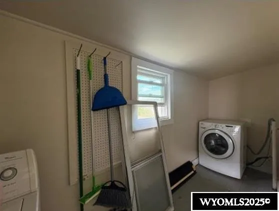 $125,000 | 406 South Maple Street, Lusk, WY 82225