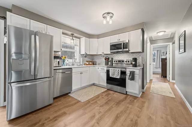 $329,000 | 107 Peck Road, Winchester, CT 06098