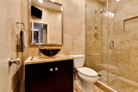 $3,500 | 1022 Toulouse Street, Unit BC 23, New Orleans, LA 70112
