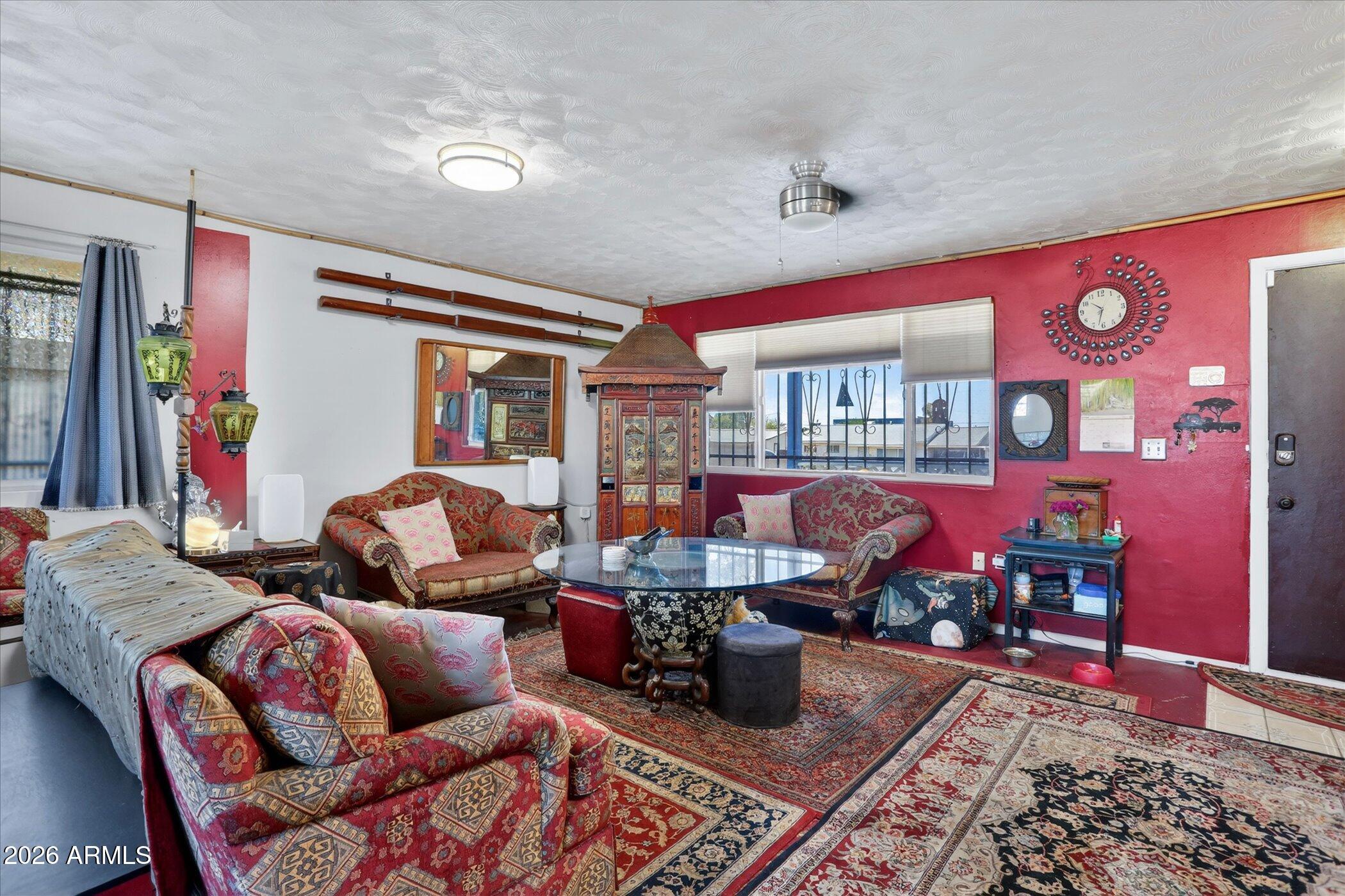 806 East Mountain View Road Phoenix, AZ 85020 - Photo 8 of 32