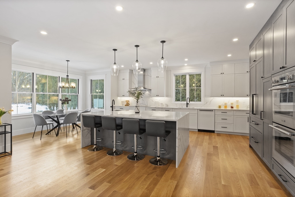 6 Parker Road Bedford, MA 01730 - Photo 13 of 38