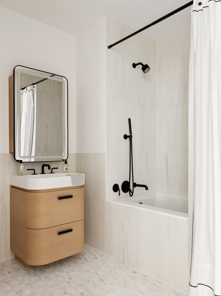 480 Kent Avenue, Unit 12A Brooklyn, NY 11249 - Photo 6 of 30