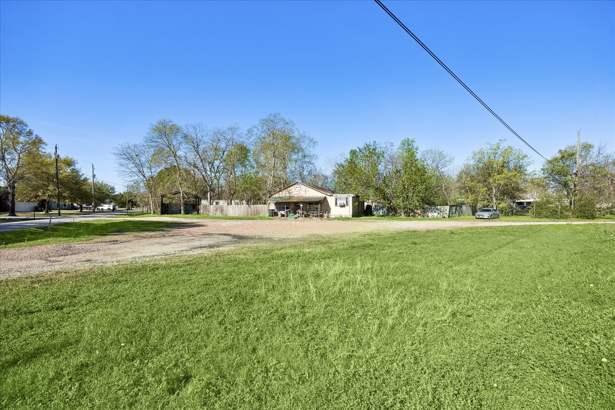 805 Frydek Road Sealy, TX 77474 - Photo 4 of 8 a house view with a garden space