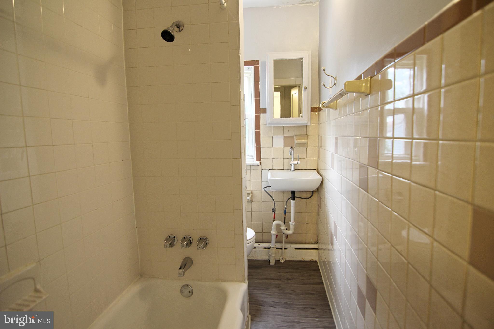 107 West 3rd Street Bridgeport, PA 19405 - Photo 7 of 10