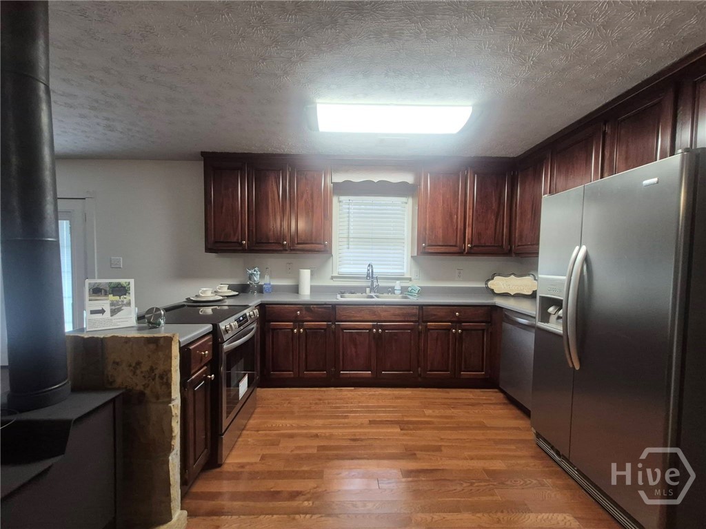 3807 Smithonia Road Comer, GA 30629 - Photo 13 of 39 Kitchen 2