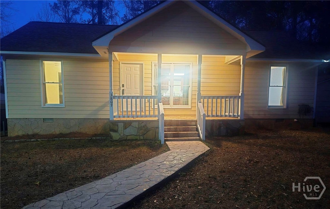 3807 Smithonia Road Comer, GA 30629 - Photo 23 of 39 Twilight Photo of the Front House