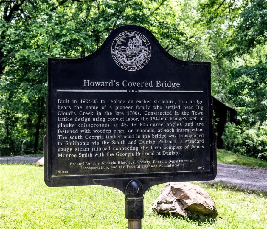 3807 Smithonia Road Comer, GA 30629 - Photo 25 of 39 Howard Covered Bridge Monument