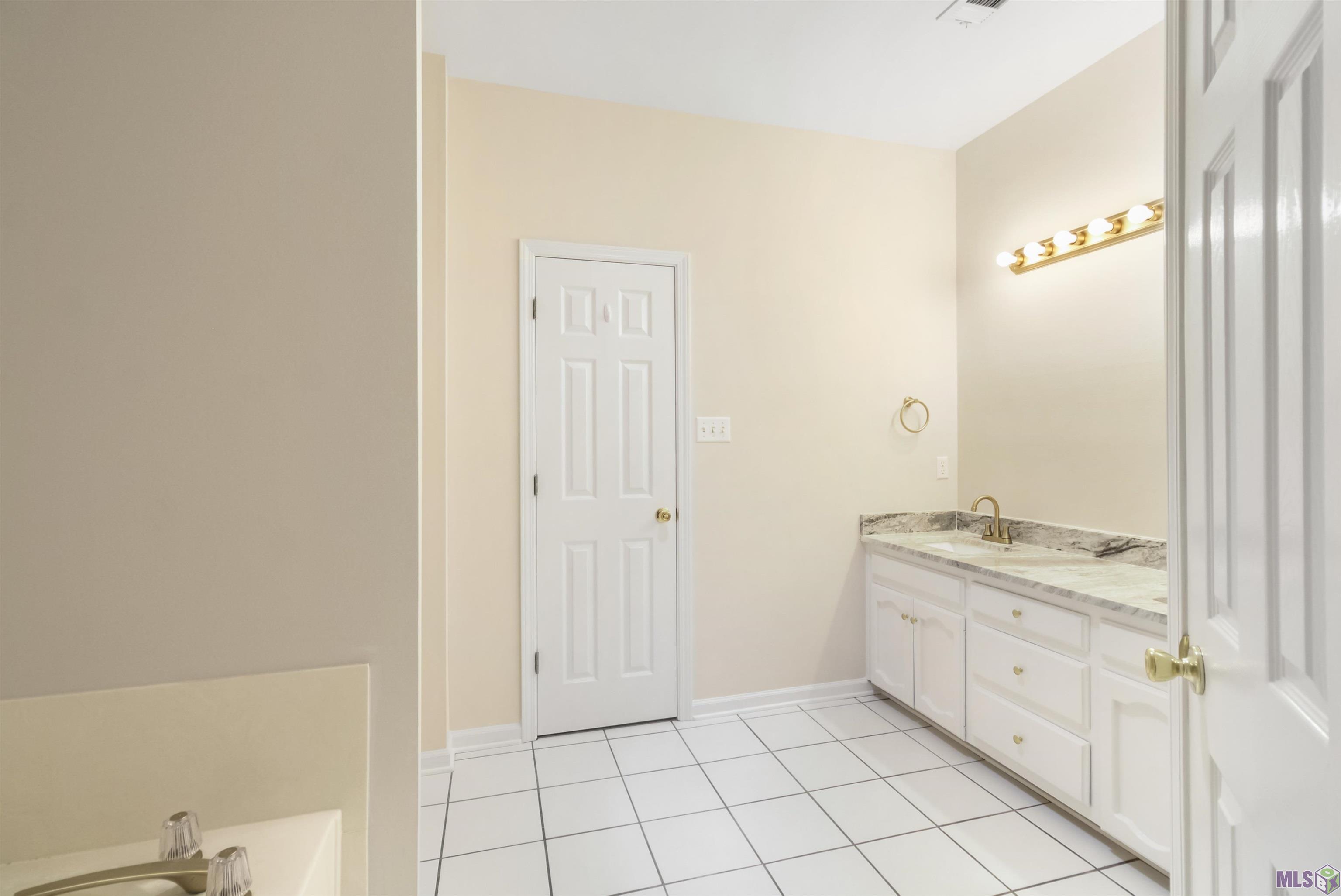 10480 Eagle Crest Road Denham Springs, LA 70726 - Photo 19 of 31 Gallery Image 19