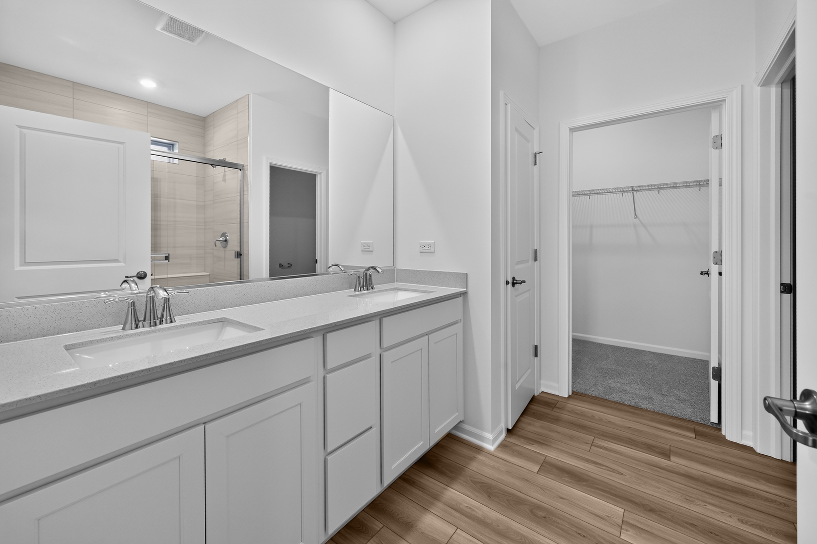 420 Rockwell Road Aurora, IL 60506 - Photo 15 of 20 Gallery Image 15