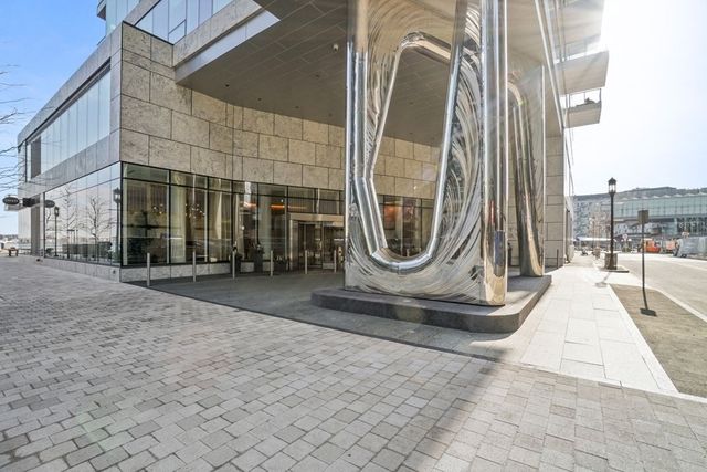 $3,175,000 | 50 Liberty Drive, Unit 7L, Boston, MA 02210