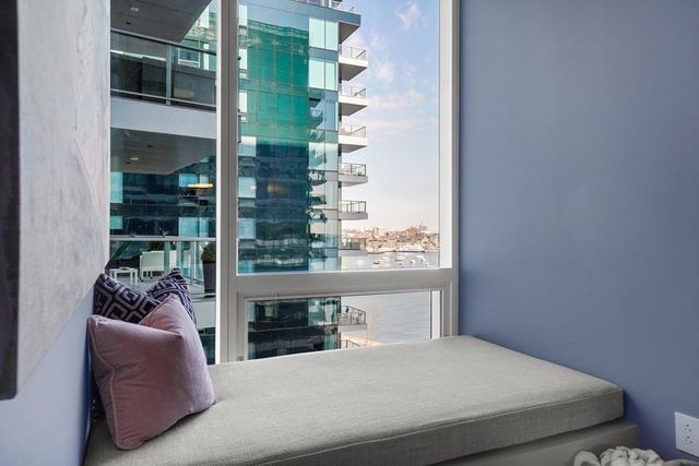 $3,175,000 | 50 Liberty Drive, Unit 7L, Boston, MA 02210