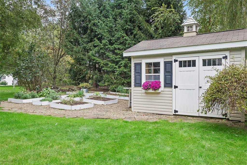 354 Allison Road Gibsonia, PA 15044 - Photo 23 of 25 Gallery Image 23